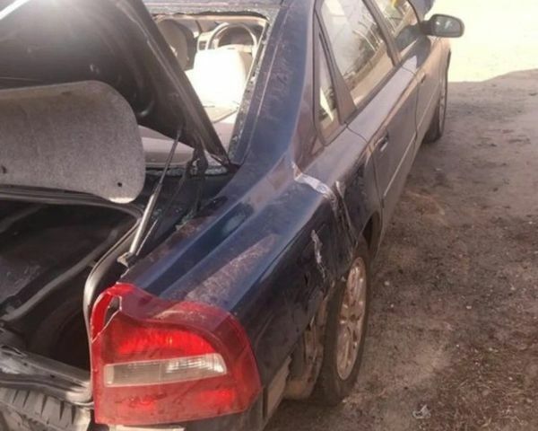 Синій Вольво S80, об'ємом двигуна 24 л та пробігом 369 тис. км за 2500 $, фото 1 на Automoto.ua