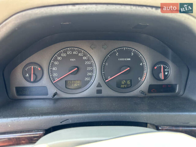 Вольво С80 2001 в Полтаве на Automoto.ua Синий Вольво С80, объемом двигателя 2.5 л и пробегом 360 тыс. км за 3500 $, фото 24 на Automoto.ua