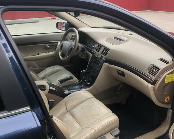 Синій Вольво S80, об'ємом двигуна 2.4 л та пробігом 325 тис. км за 5500 $, фото 8 на Automoto.ua