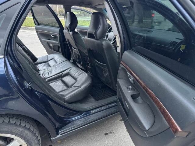 Синій Вольво S80, об'ємом двигуна 2.4 л та пробігом 275 тис. км за 2500 $, фото 13 на Automoto.ua