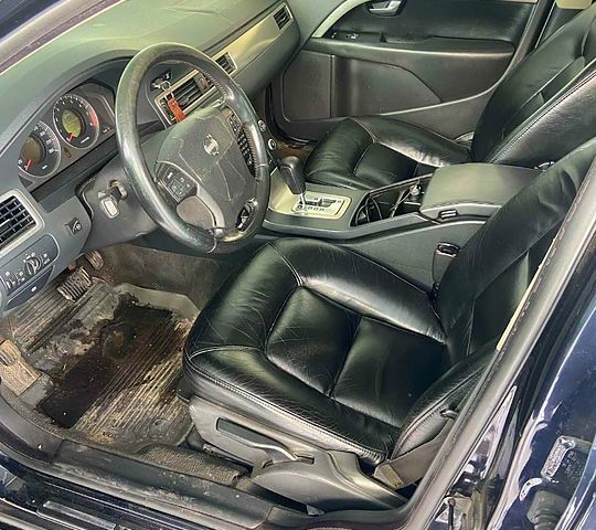 Синий Вольво С80, объемом двигателя 2.5 л и пробегом 297 тыс. км за 7000 $, фото 3 на Automoto.ua