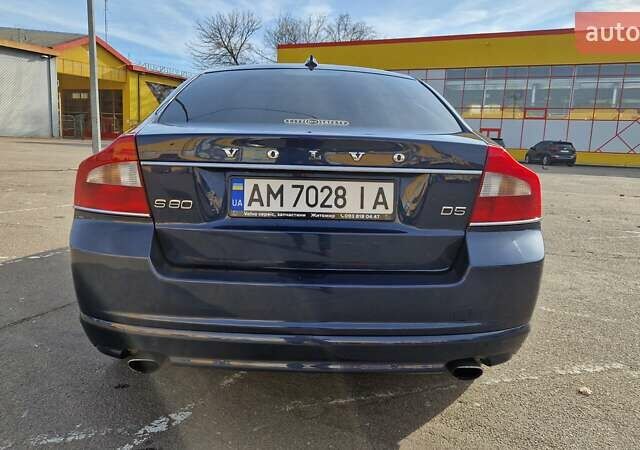 Синий Вольво С80, объемом двигателя 2.4 л и пробегом 182 тыс. км за 14000 $, фото 4 на Automoto.ua