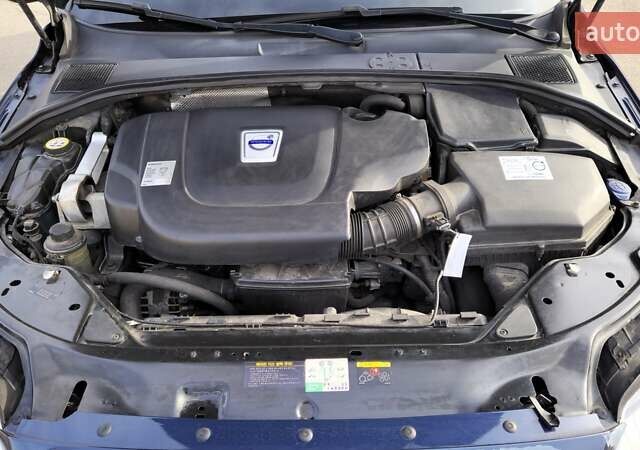 Синий Вольво С80, объемом двигателя 2.4 л и пробегом 182 тыс. км за 14000 $, фото 15 на Automoto.ua