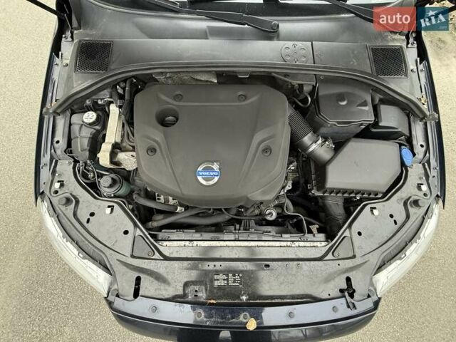 Синий Вольво С80, объемом двигателя 1.98 л и пробегом 255 тыс. км за 10500 $, фото 28 на Automoto.ua