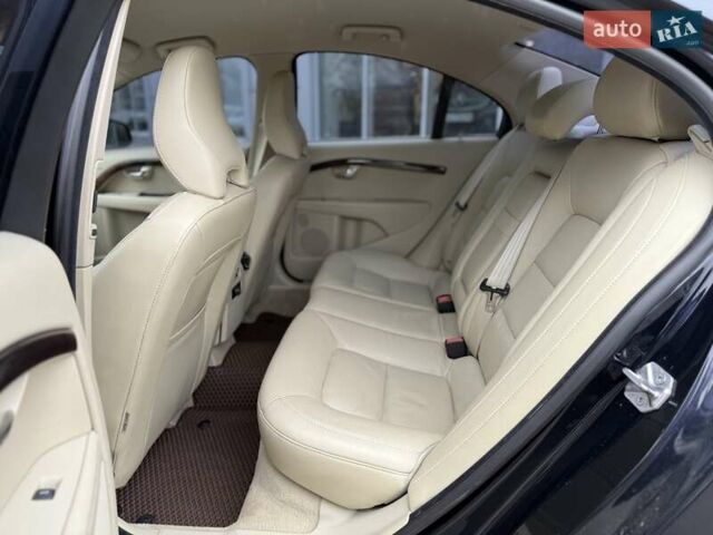 Синий Вольво С80, объемом двигателя 1.98 л и пробегом 255 тыс. км за 10500 $, фото 16 на Automoto.ua