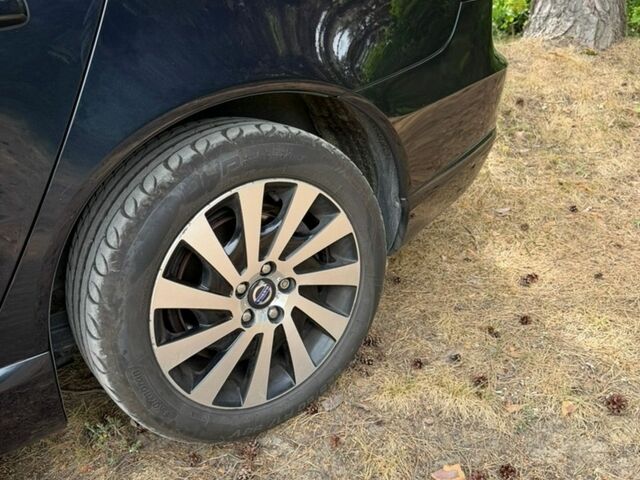 Синій Вольво S80, об'ємом двигуна 2.4 л та пробігом 335 тис. км за 16800 $, фото 28 на Automoto.ua