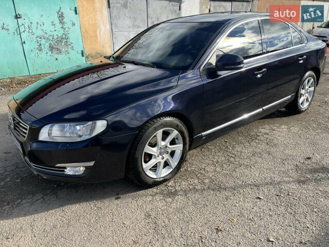 Синий Вольво С80, объемом двигателя 1.97 л и пробегом 386 тыс. км за 11500 $, фото 1 на Automoto.ua