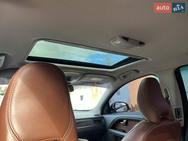 Синий Вольво С80, объемом двигателя 1.97 л и пробегом 386 тыс. км за 11500 $, фото 15 на Automoto.ua