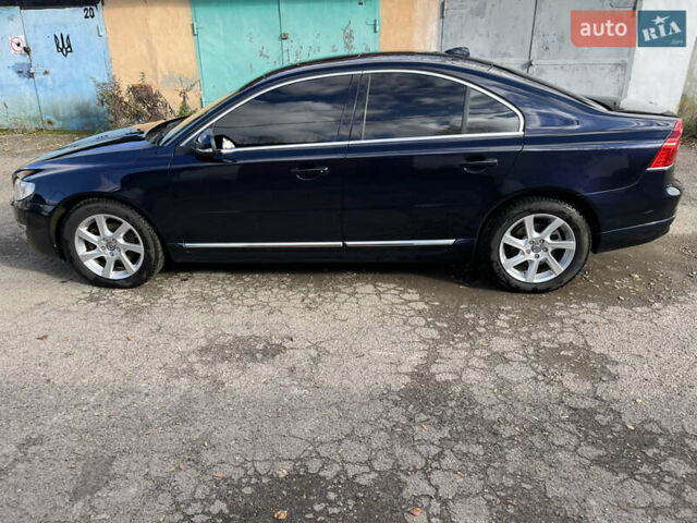 Синий Вольво С80, объемом двигателя 1.97 л и пробегом 386 тыс. км за 11500 $, фото 2 на Automoto.ua