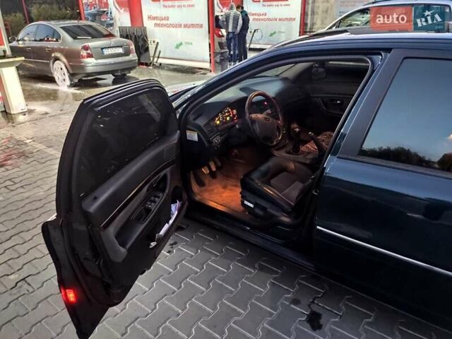 Зеленый Вольво С80, объемом двигателя 2.44 л и пробегом 270 тыс. км за 4199 $, фото 2 на Automoto.ua