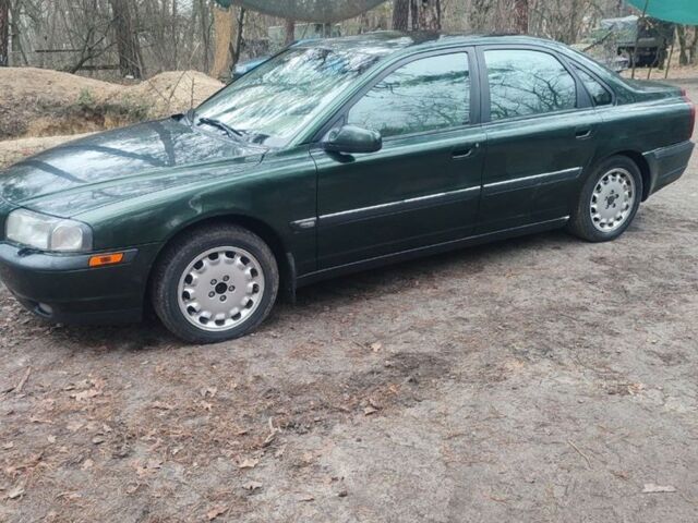 Зеленый Вольво С80, объемом двигателя 3 л и пробегом 300 тыс. км за 2400 $, фото 2 на Automoto.ua