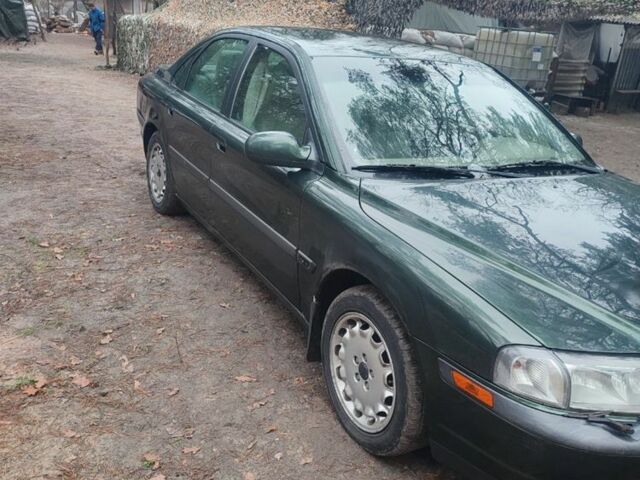 Зеленый Вольво С80, объемом двигателя 3 л и пробегом 300 тыс. км за 2400 $, фото 3 на Automoto.ua