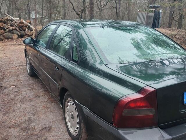 Зеленый Вольво С80, объемом двигателя 3 л и пробегом 300 тыс. км за 2400 $, фото 4 на Automoto.ua