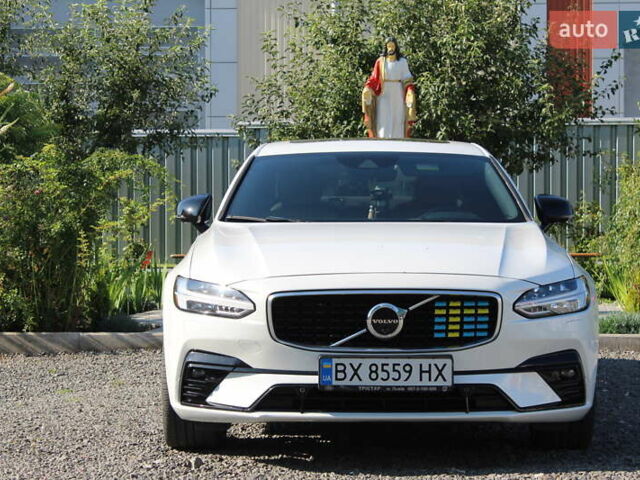 Білий Вольво S90, об'ємом двигуна 1.97 л та пробігом 130 тис. км за 19300 $, фото 20 на Automoto.ua