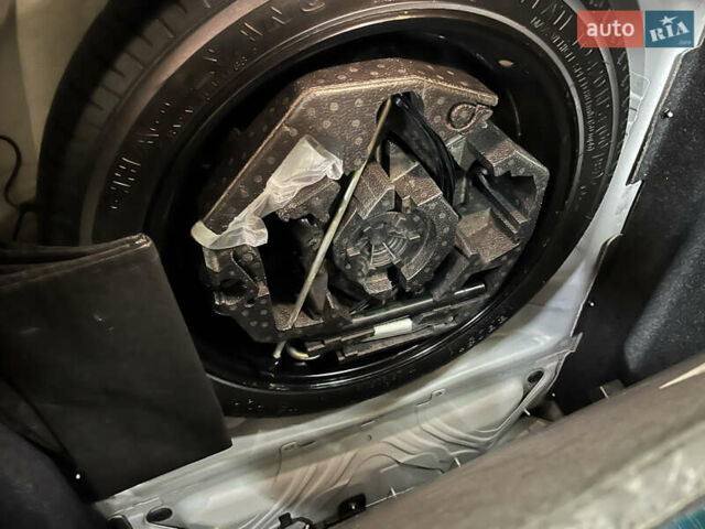 Білий Вольво S90, об'ємом двигуна 1.97 л та пробігом 100 тис. км за 35000 $, фото 31 на Automoto.ua