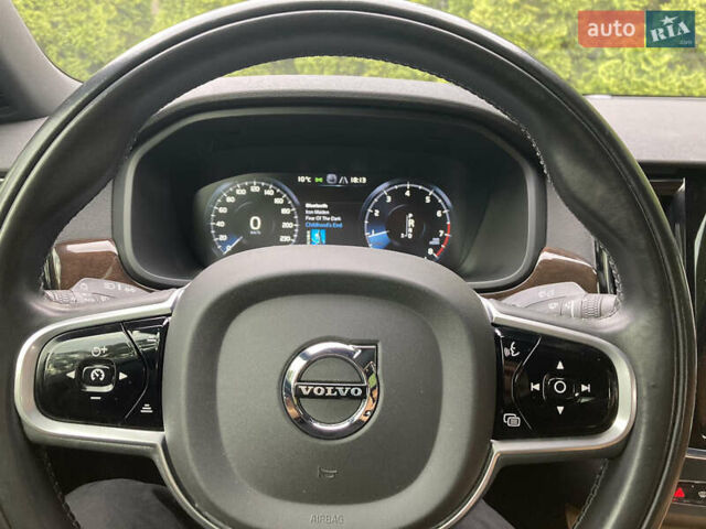 Білий Вольво S90, об'ємом двигуна 1.97 л та пробігом 70 тис. км за 25500 $, фото 7 на Automoto.ua