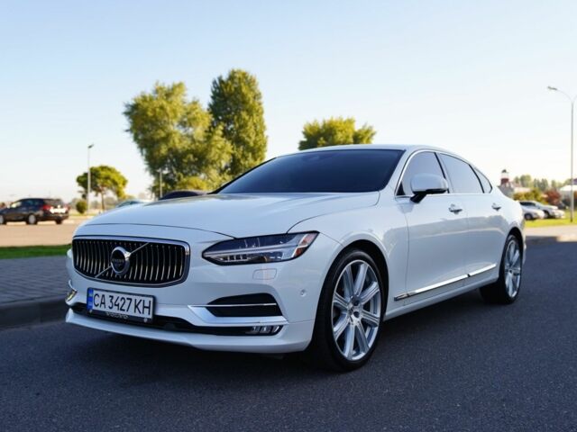 Білий Вольво S90, об'ємом двигуна 2 л та пробігом 28 тис. км за 29000 $, фото 1 на Automoto.ua