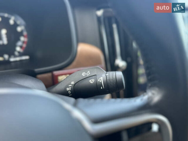 Вольво S90 2017 у Броварах на Automoto.ua Білий Вольво S90, об'ємом двигуна 1.97 л та пробігом 185 тис. км за 21500 $, фото 31 на Automoto.ua