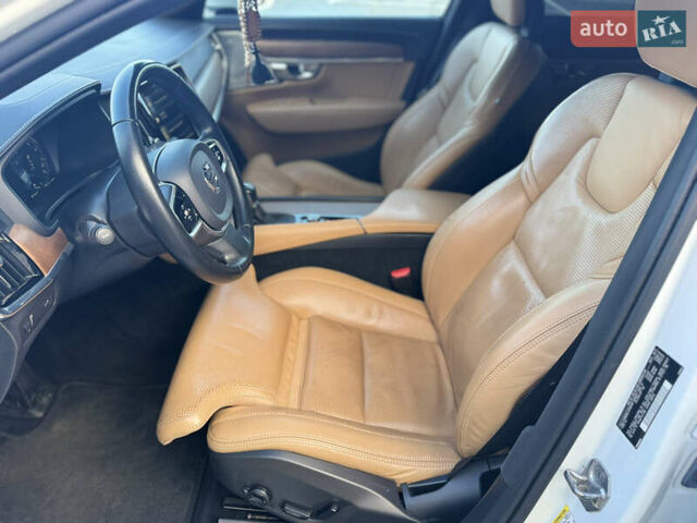 Вольво S90 2017 у Броварах на Automoto.ua Білий Вольво S90, об'ємом двигуна 1.97 л та пробігом 185 тис. км за 21500 $, фото 13 на Automoto.ua