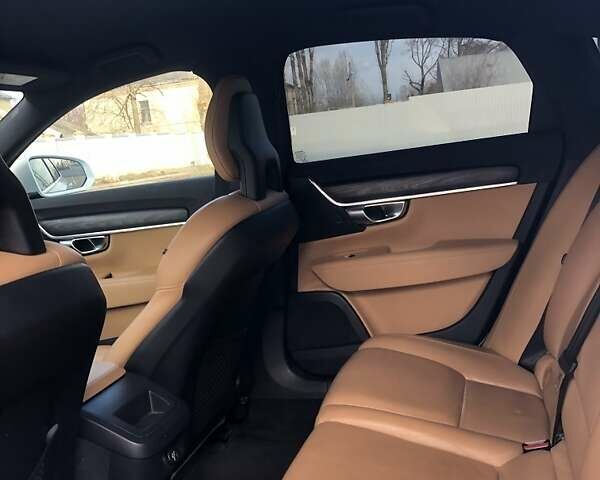 Білий Вольво S90, об'ємом двигуна 1.97 л та пробігом 295 тис. км за 26900 $, фото 7 на Automoto.ua