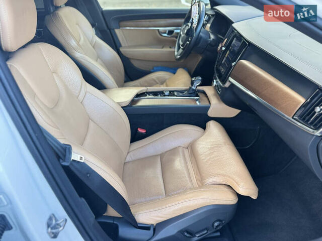 Вольво S90 2017 у Броварах на Automoto.ua Білий Вольво S90, об'ємом двигуна 1.97 л та пробігом 185 тис. км за 21500 $, фото 16 на Automoto.ua