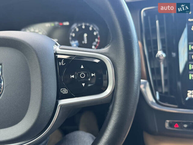 Вольво S90 2017 у Броварах на Automoto.ua Білий Вольво S90, об'ємом двигуна 1.97 л та пробігом 185 тис. км за 21500 $, фото 28 на Automoto.ua