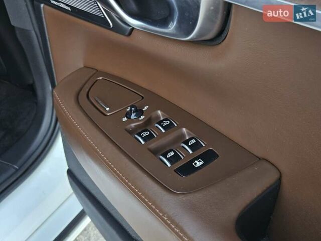 Белый Вольво С90, объемом двигателя 1.97 л и пробегом 173 тыс. км за 26900 $, фото 29 на Automoto.ua