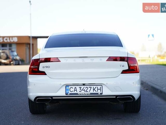 Вольво С90 2017 в Черкассах на Automoto.ua Белый Вольво С90, объемом двигателя 2 л и пробегом 30 тыс. км за 28300 $, фото 9 на Automoto.ua