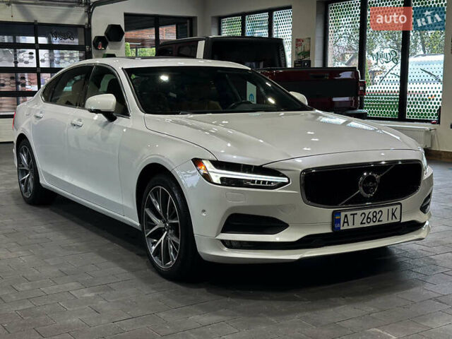 Білий Вольво S90, об'ємом двигуна 1.97 л та пробігом 104 тис. км за 24550 $, фото 2 на Automoto.ua