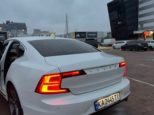 Білий Вольво S90, об'ємом двигуна 2 л та пробігом 153 тис. км за 24800 $, фото 31 на Automoto.ua