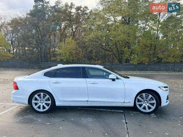 Вольво S90 2017 у Броварах на Automoto.ua Білий Вольво S90, об'ємом двигуна 1.97 л та пробігом 185 тис. км за 21500 $, фото 3 на Automoto.ua