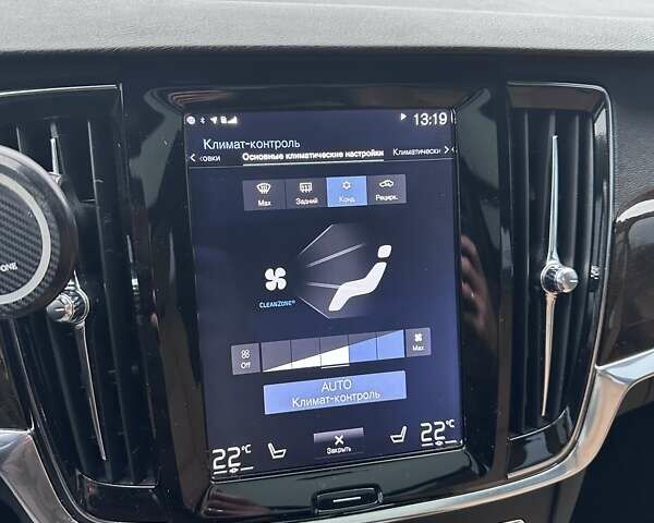 Белый Вольво С90, объемом двигателя 1.97 л и пробегом 65 тыс. км за 25000 $, фото 26 на Automoto.ua