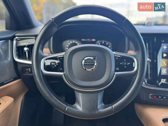 Вольво S90 2017 у Броварах на Automoto.ua Білий Вольво S90, об'ємом двигуна 1.97 л та пробігом 185 тис. км за 21500 $, фото 22 на Automoto.ua
