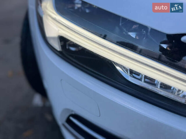 Вольво S90 2017 у Броварах на Automoto.ua Білий Вольво S90, об'ємом двигуна 1.97 л та пробігом 185 тис. км за 21500 $, фото 9 на Automoto.ua
