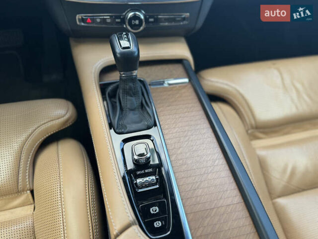 Вольво S90 2017 у Броварах на Automoto.ua Білий Вольво S90, об'ємом двигуна 1.97 л та пробігом 185 тис. км за 21500 $, фото 21 на Automoto.ua