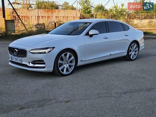 Белый Вольво С90, объемом двигателя 1.97 л и пробегом 173 тыс. км за 26900 $, фото 9 на Automoto.ua