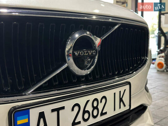 Білий Вольво S90, об'ємом двигуна 1.97 л та пробігом 104 тис. км за 24550 $, фото 8 на Automoto.ua