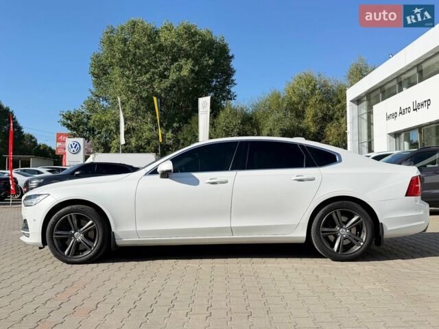 Белый Вольво С90, объемом двигателя 1.97 л и пробегом 153 тыс. км за 20990 $, фото 4 на Automoto.ua