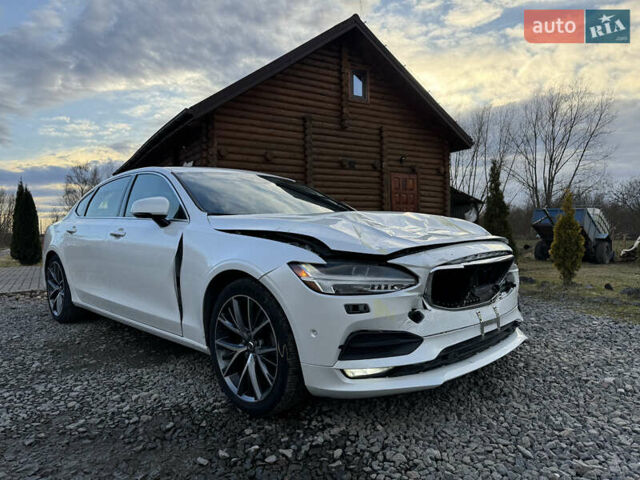 Білий Вольво S90, об'ємом двигуна 2 л та пробігом 145 тис. км за 18000 $, фото 14 на Automoto.ua