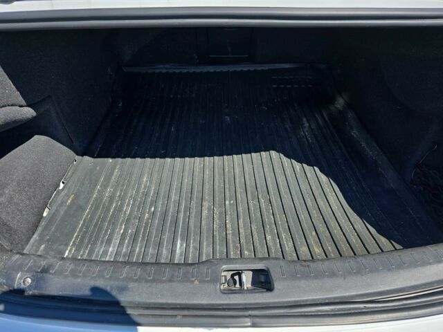 Белый Вольво С90, объемом двигателя 2 л и пробегом 39 тыс. км за 4200 $, фото 6 на Automoto.ua