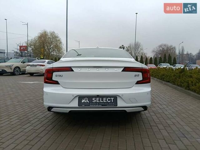 Белый Вольво С90, объемом двигателя 1.97 л и пробегом 69 тыс. км за 35900 $, фото 13 на Automoto.ua