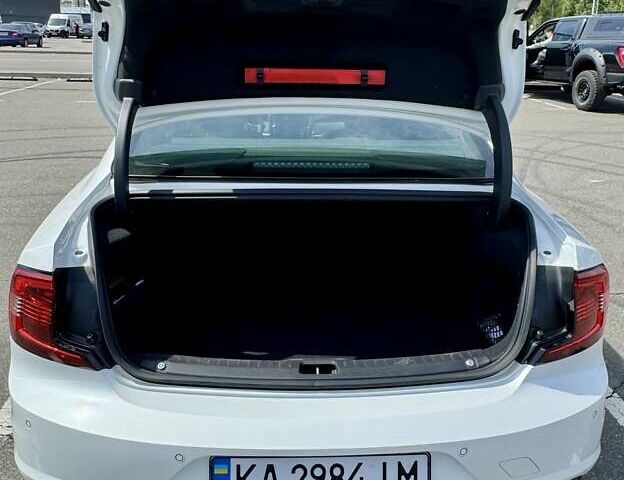 Вольво С90 2021 в Киеве на Automoto.ua Белый Вольво С90, объемом двигателя 1.97 л и пробегом 61 тыс. км за 36999 $, фото 19 на Automoto.ua