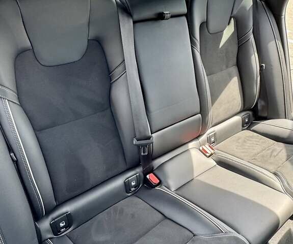 Вольво С90 2021 в Киеве на Automoto.ua Белый Вольво С90, объемом двигателя 1.97 л и пробегом 61 тыс. км за 36999 $, фото 18 на Automoto.ua