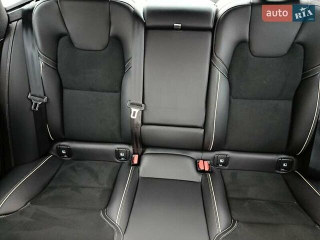 Белый Вольво С90, объемом двигателя 1.97 л и пробегом 69 тыс. км за 35900 $, фото 19 на Automoto.ua