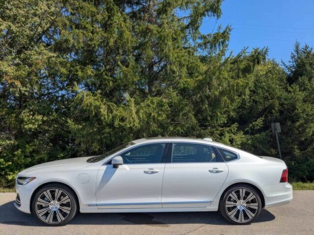 Вольво С90 2023 в Ивано-Франковске на Automoto.ua Белый Вольво С90, объемом двигателя 2 л и пробегом 10 тыс. км за 12900 $, фото 2 на Automoto.ua