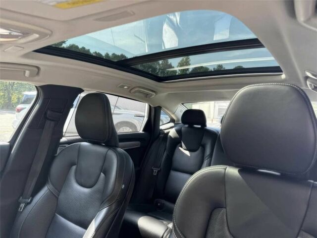 Белый Вольво С90, объемом двигателя 2 л и пробегом 30 тыс. км за 10500 $, фото 10 на Automoto.ua