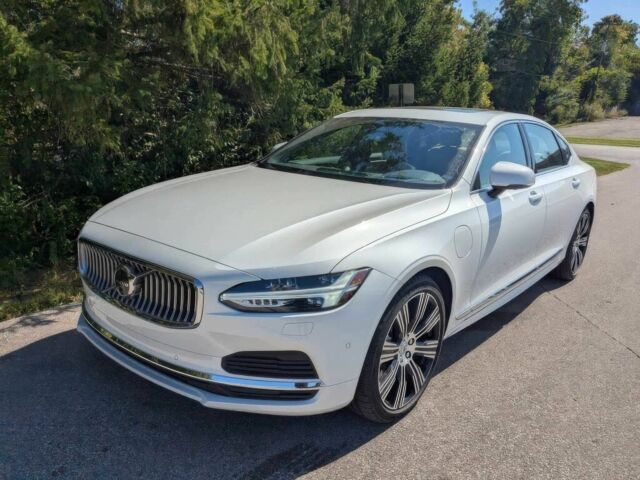 Вольво С90 2023 в Ивано-Франковске на Automoto.ua Белый Вольво С90, объемом двигателя 2 л и пробегом 10 тыс. км за 12900 $, фото 1 на Automoto.ua