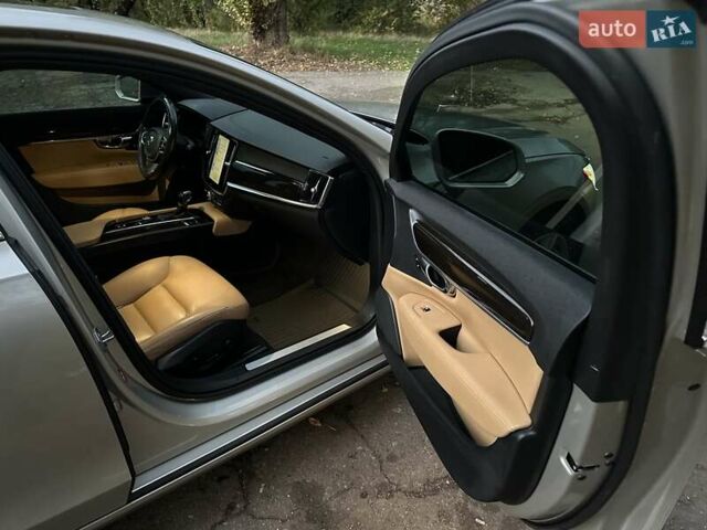 Вольво С90 2017 в Кривом Роге на Automoto.ua Бежевый Вольво С90, объемом двигателя 1.97 л и пробегом 89 тыс. км за 24500 $, фото 18 на Automoto.ua
