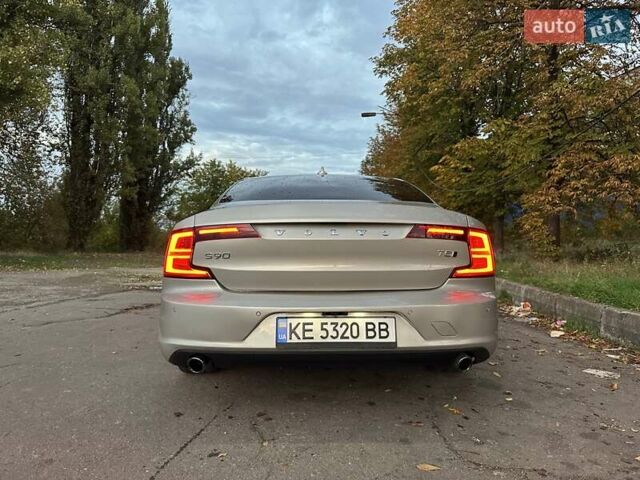 Вольво С90 2017 в Кривом Роге на Automoto.ua Бежевый Вольво С90, объемом двигателя 1.97 л и пробегом 89 тыс. км за 24500 $, фото 5 на Automoto.ua