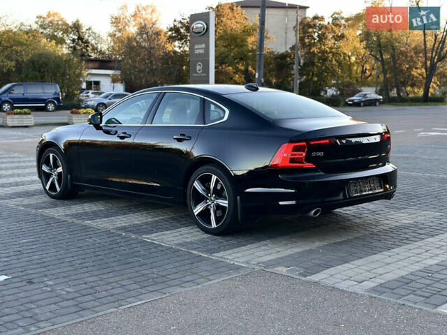 Чорний Вольво S90, об'ємом двигуна 1.97 л та пробігом 95 тис. км за 26900 $, фото 6 на Automoto.ua